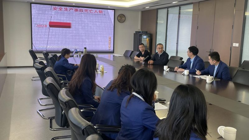 成人教育毕业证样本：了解证书背后的价值**